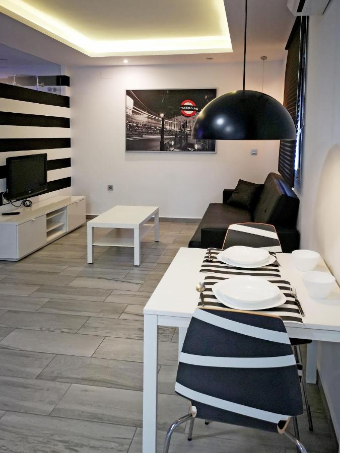 Conil Red-Black Apartment Conil De La Frontera Eksteriør billede